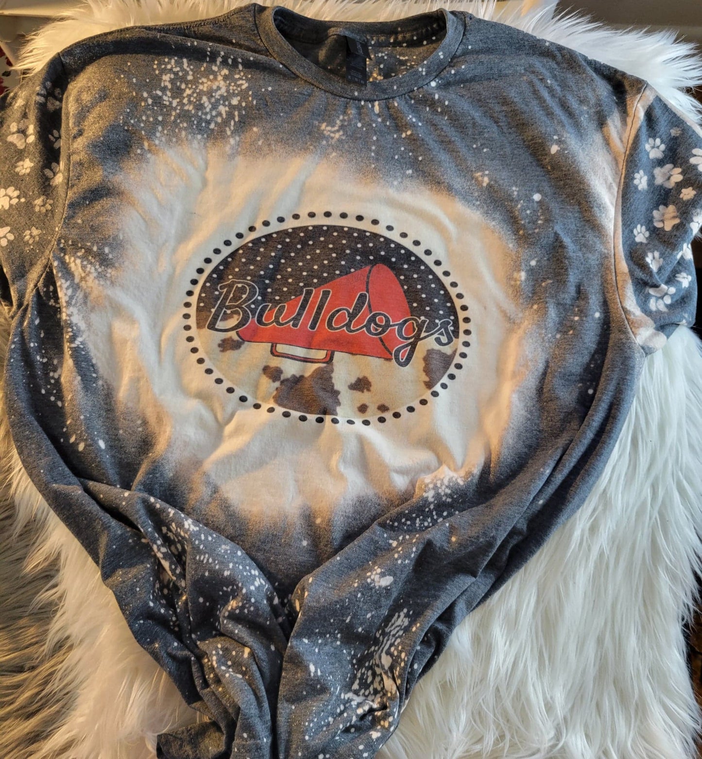 Bulldogs Cowprint Paw Sleeves